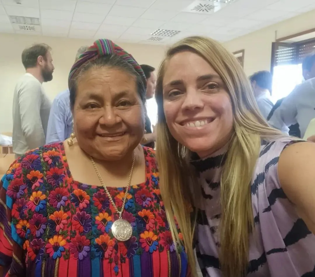 María Emilia Soria Rigoberta Menchu