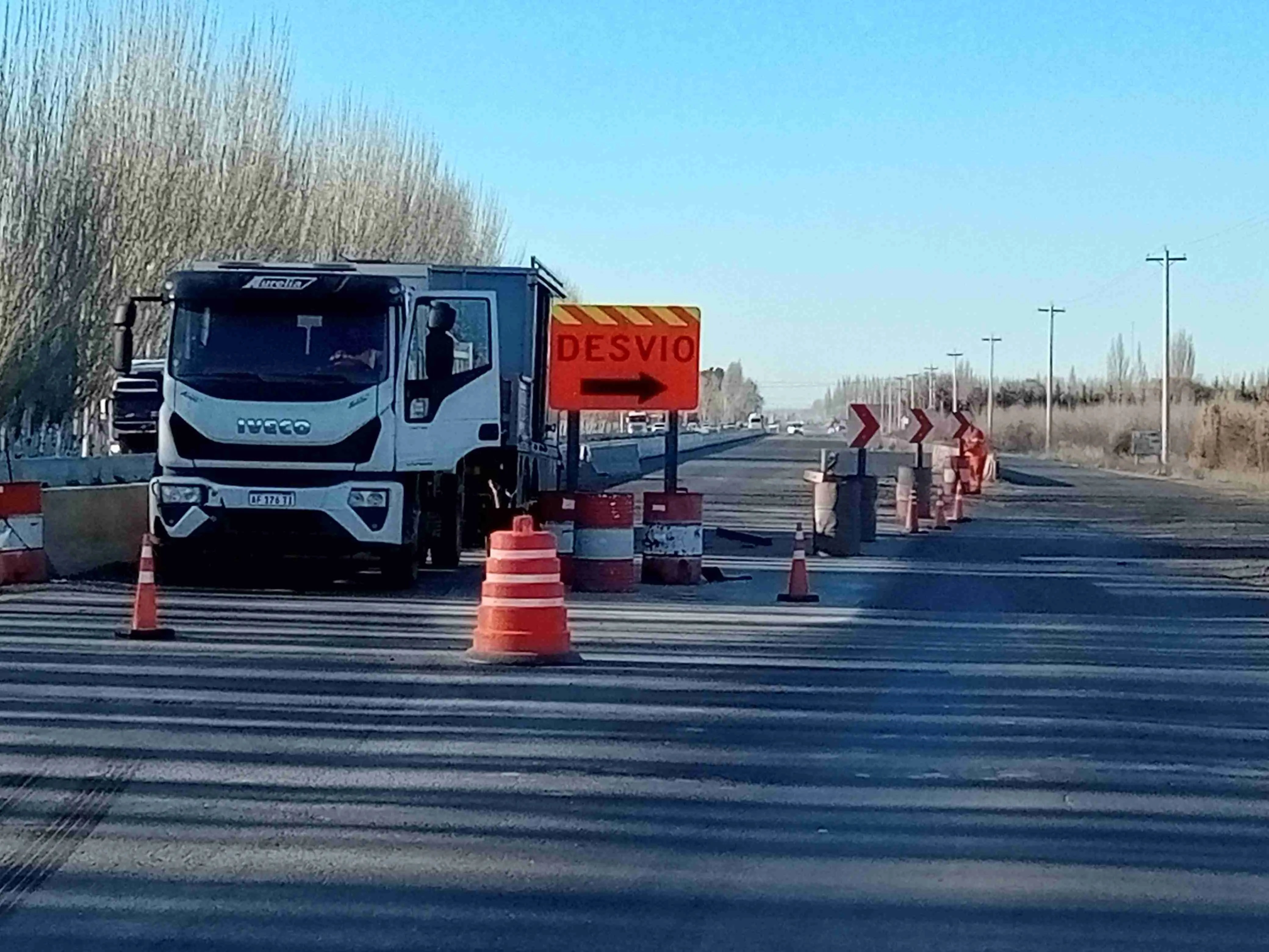 Vialidad Nacional realiza trabajos en tramos de la Ruta 22
