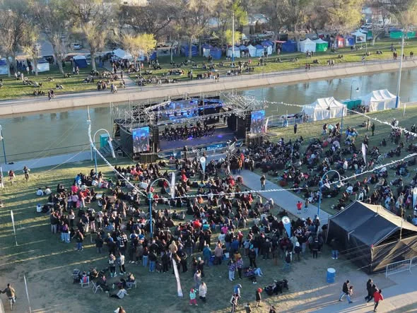 Paseo Aniversario 147 cierre (2)