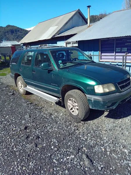 Blazer robada en Allen 1