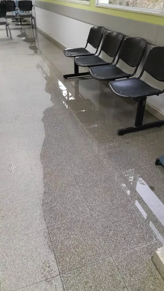 robo hospital inundado