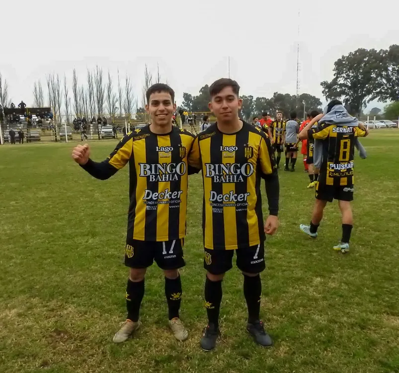 Olimpo campeón Tuty y Emi