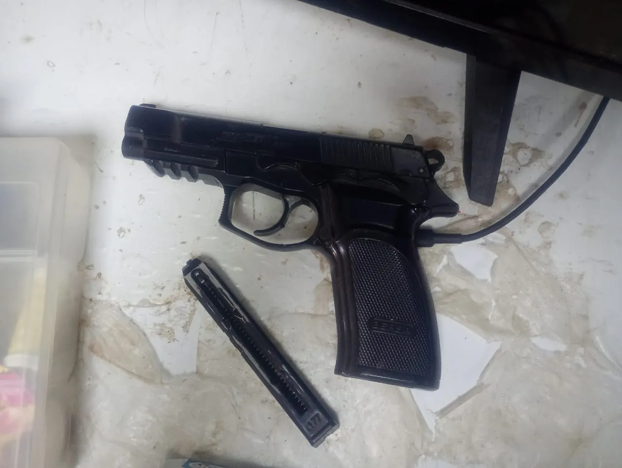 allanamiento armas