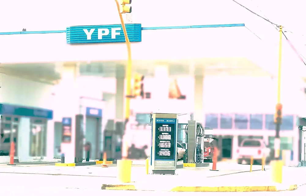 estacion de servicio2
