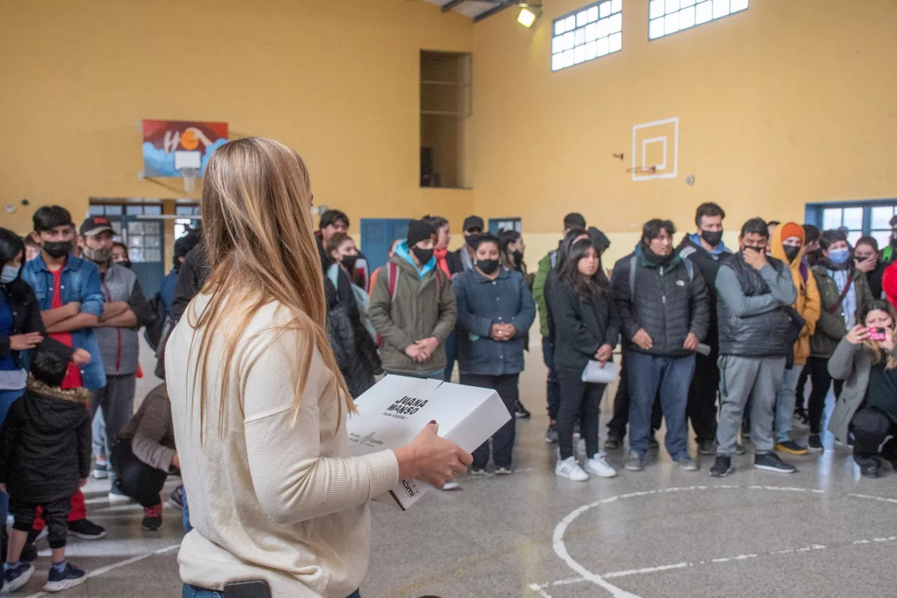 ENTREGA DE NETBOOKS