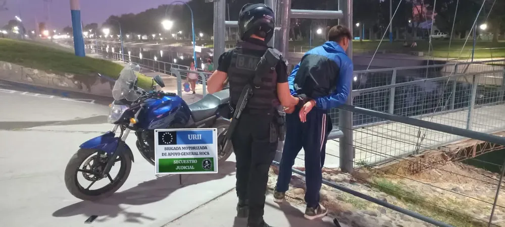 policial canal grande