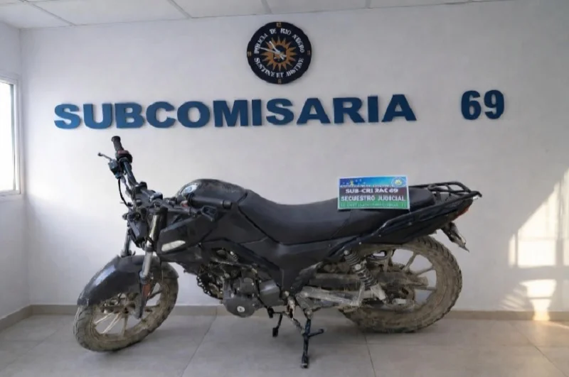 MOTO RECUPERADA SUBCOMI 69
