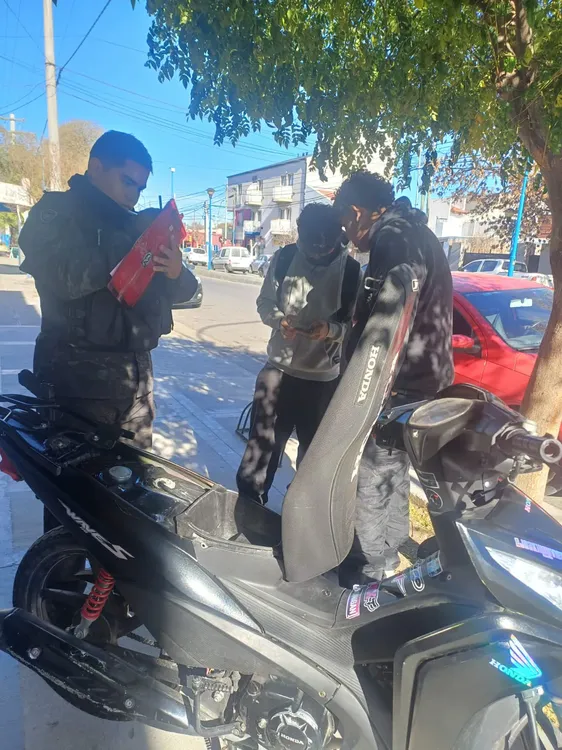 Moto secuestrada policía