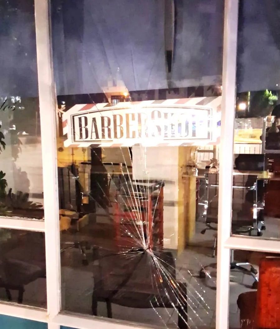 daños barbería