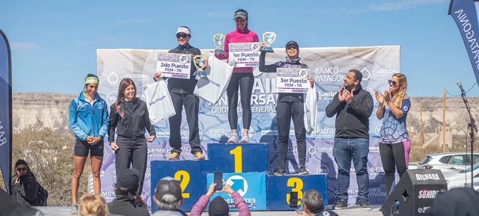 TRAIL ANIVERSARIO podio 7km F