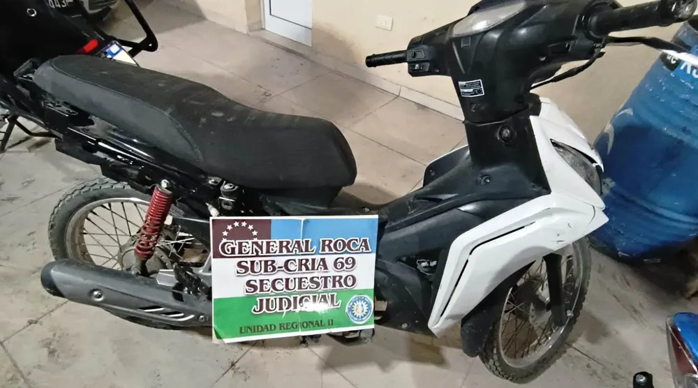 moto subcomi 69