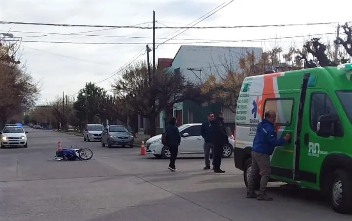 choque auto moto2