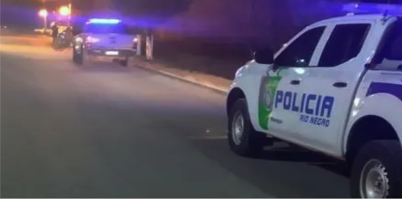 POLICIA NOCHE