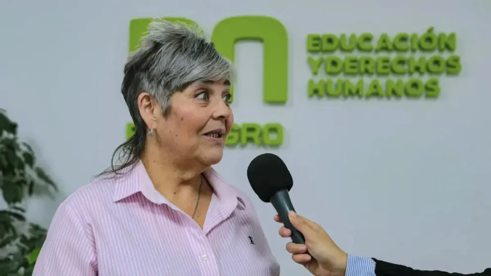 Campos ministra Educación