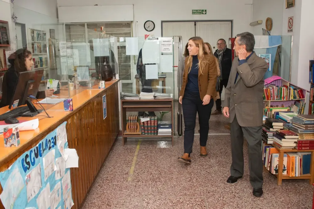 biblioteca Roca2