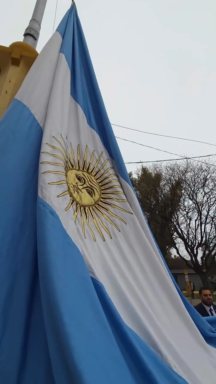 Acto San Martin bandera