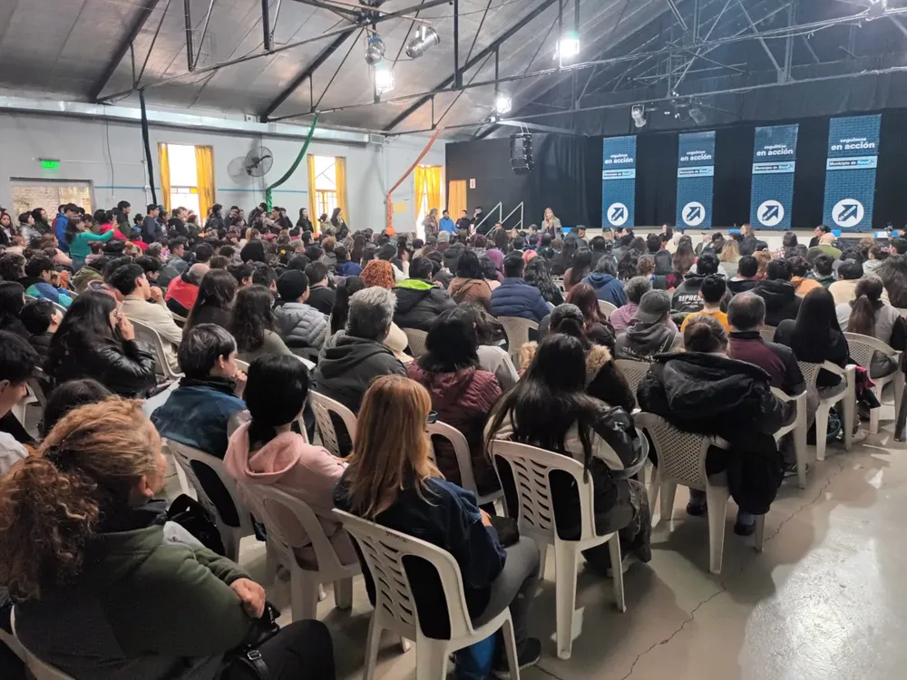 becas estudiantes uni (1)