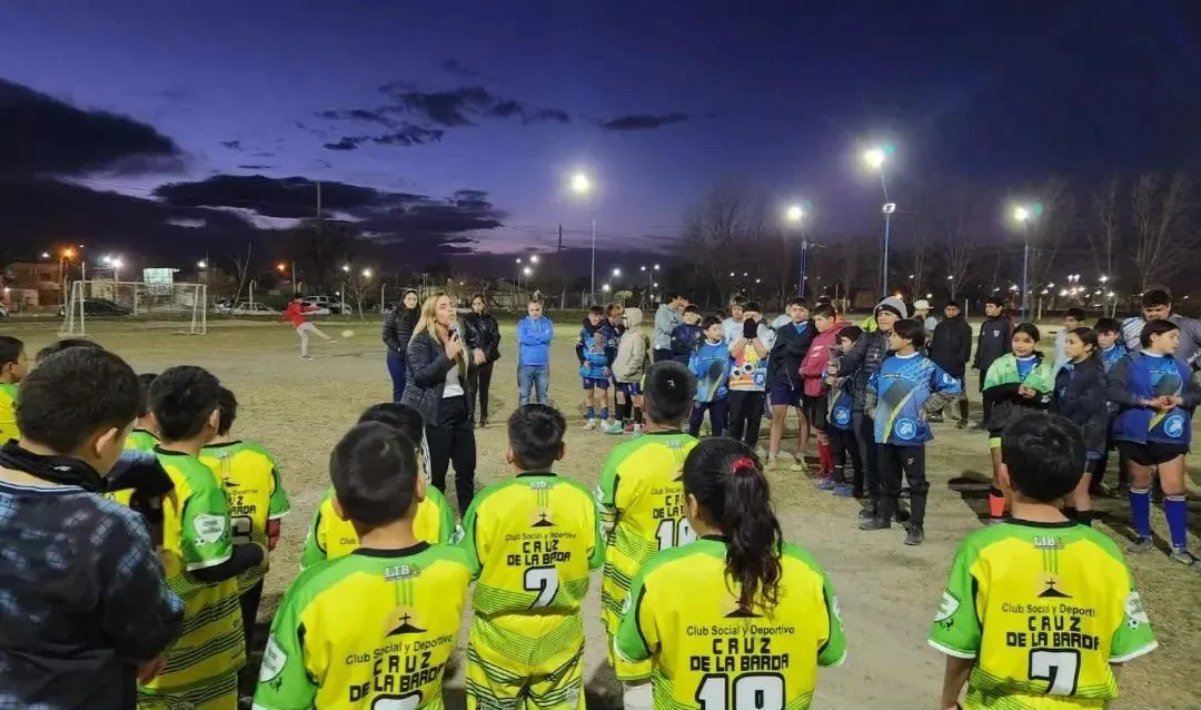 LUMINARIAS PISTA DE ATLETISMO Y CENTRO DEPORTIVO 1