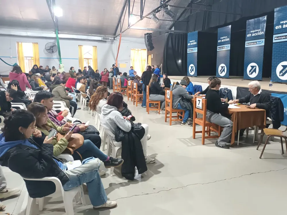 becas estudiantes uni (2)
