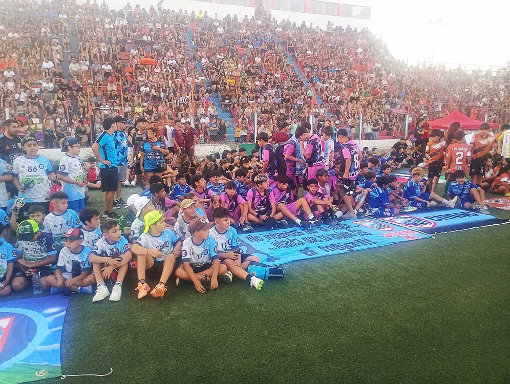 Mundialito partido inaugural 1