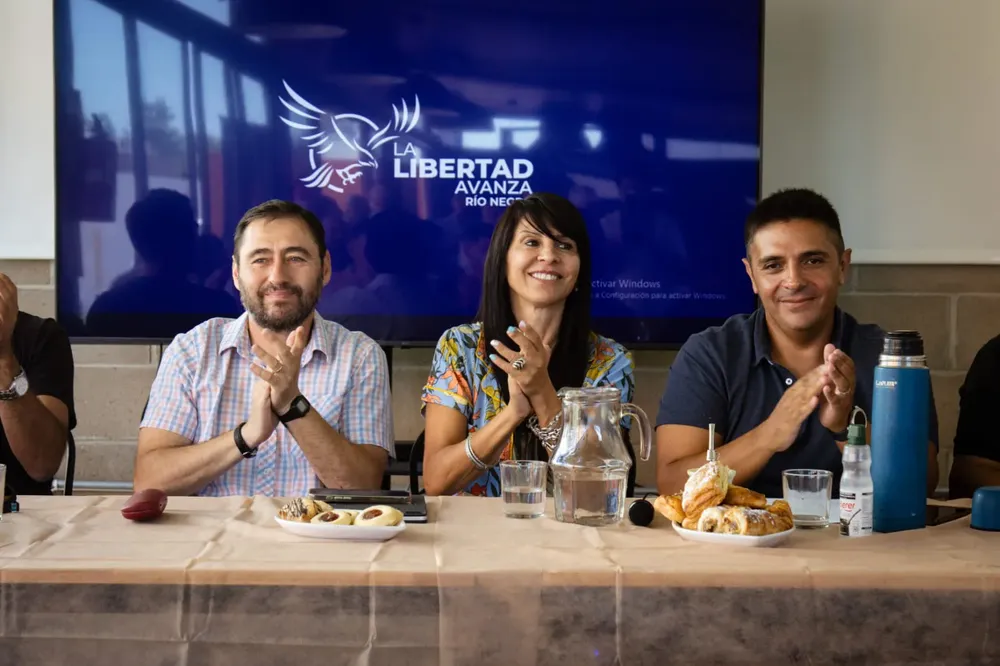 LA LIBERTAD AVANZA (4)