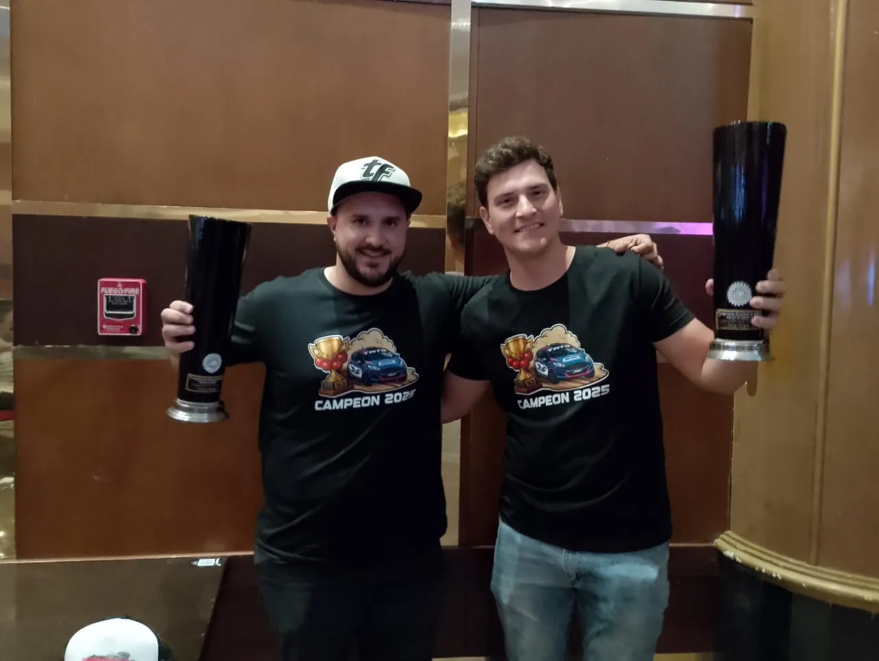 Fernández - Bernaravicius