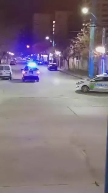 operativo policial centro Roca - frame at 0m4s