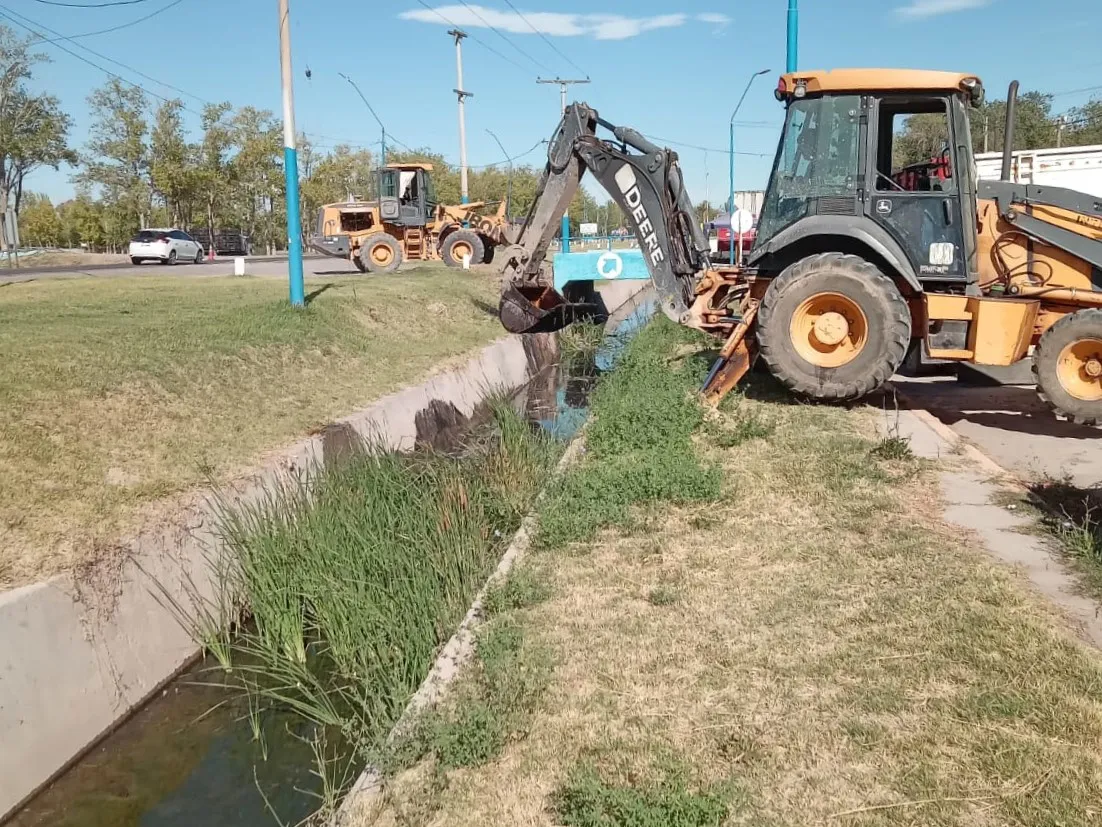 LIMPIEZA DESAGÜE BOLIVIA