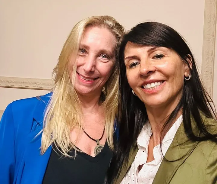 LLA karina milei lorena villaverde