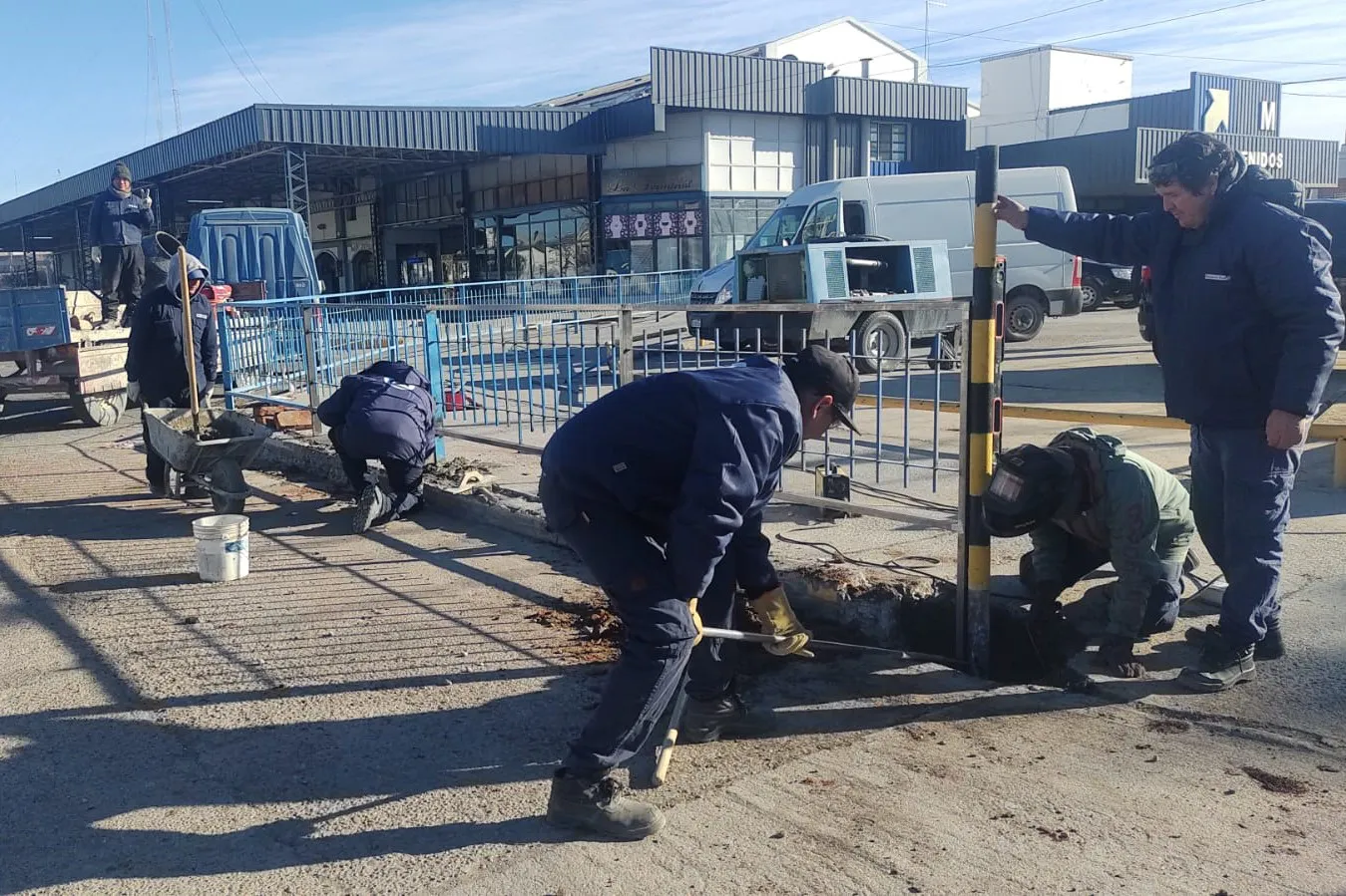 MANTENIMIENTO EN LA TERMINAL DE ÓMNIBUS DE ROCA