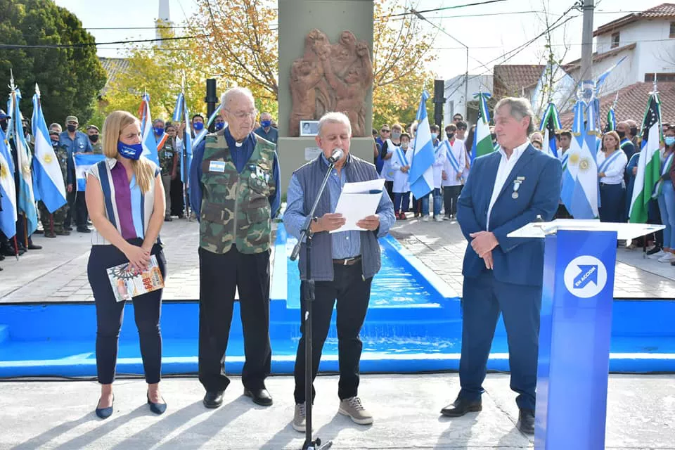 ACTO MALVINAS MEMORIAL (4)