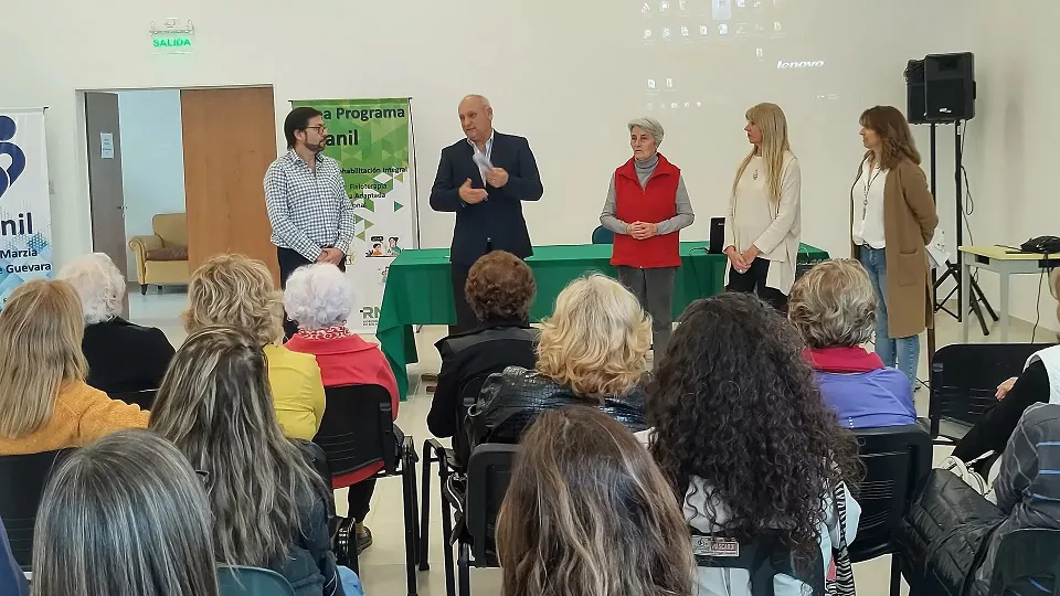 Adanil nuevo director