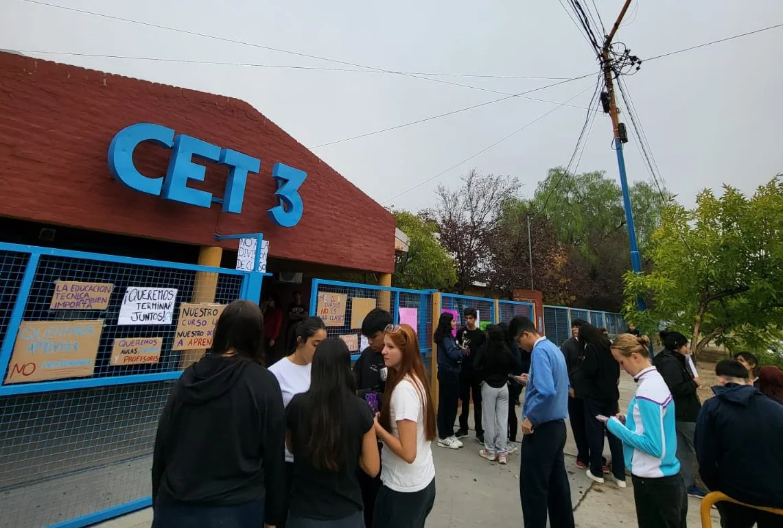 CET 3 alumnos manifestación (3)