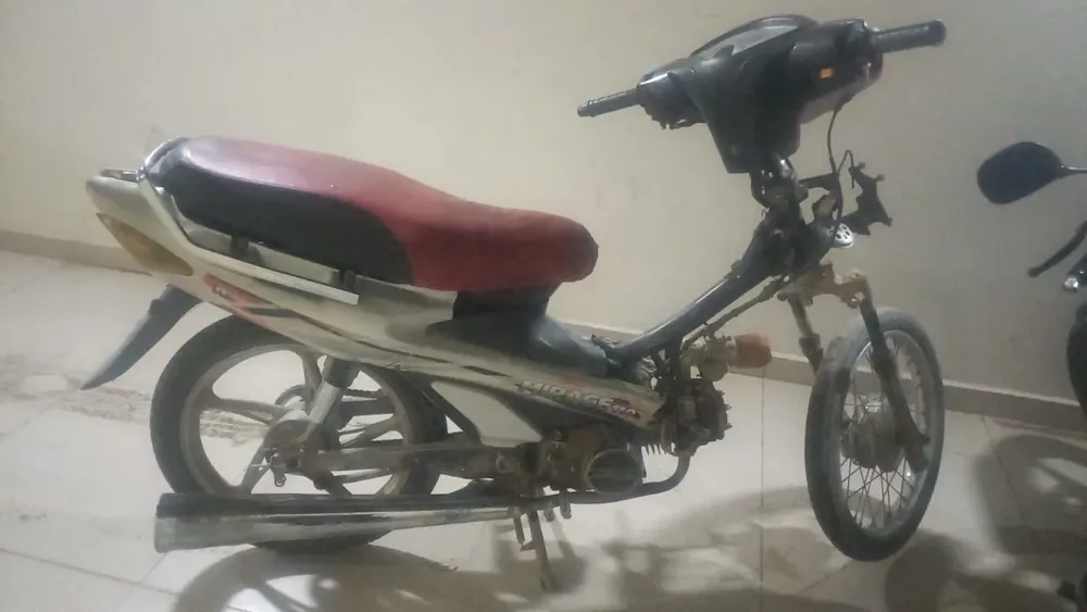 moto69-1536x864