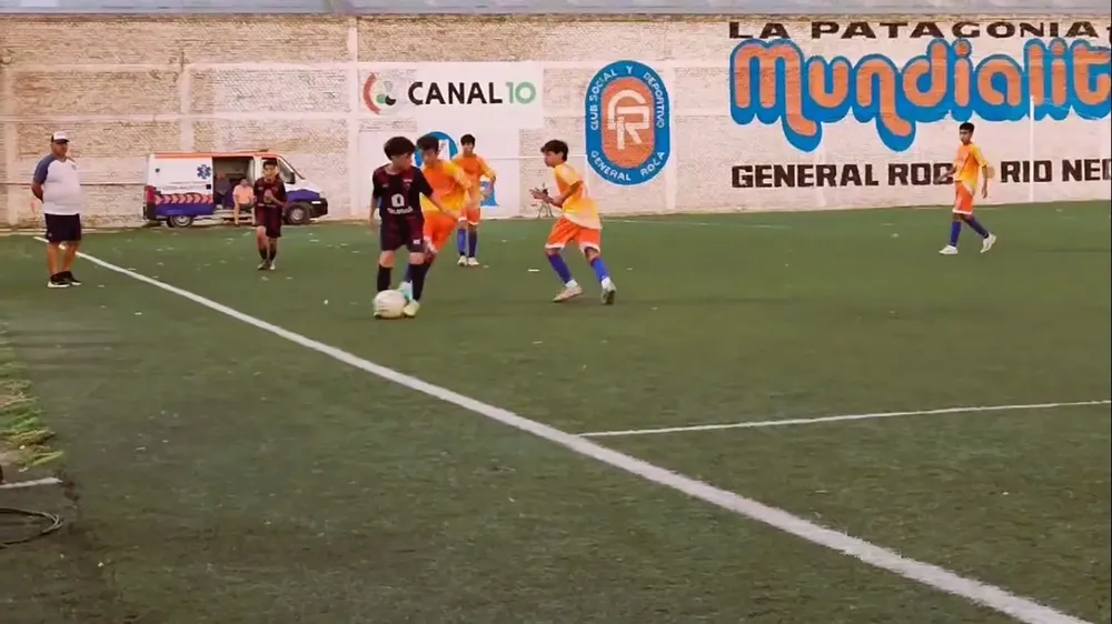 Mundialito final jugada