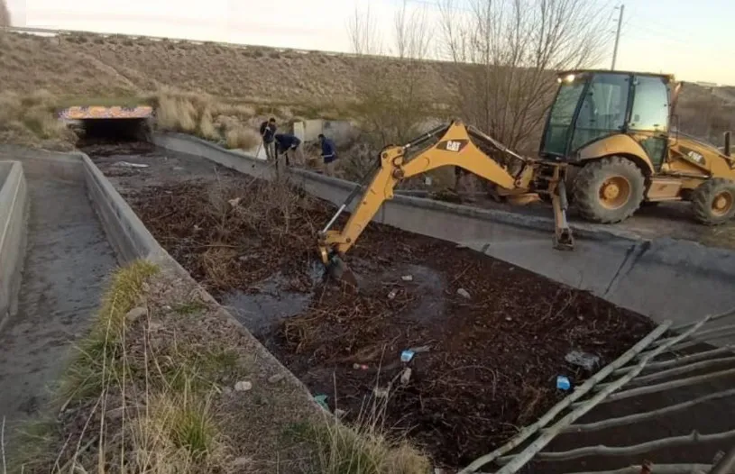 limpieza canal canalito