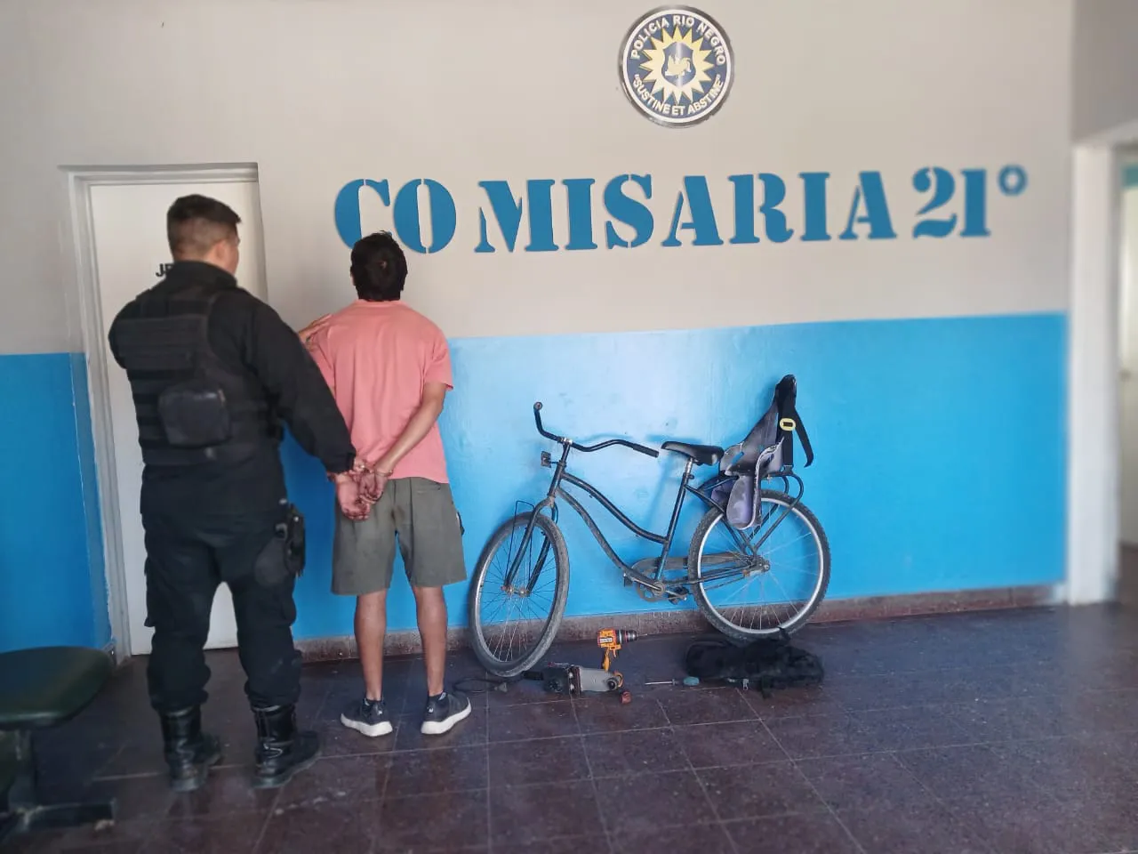 robo y detenido en barrio Tiro (1)