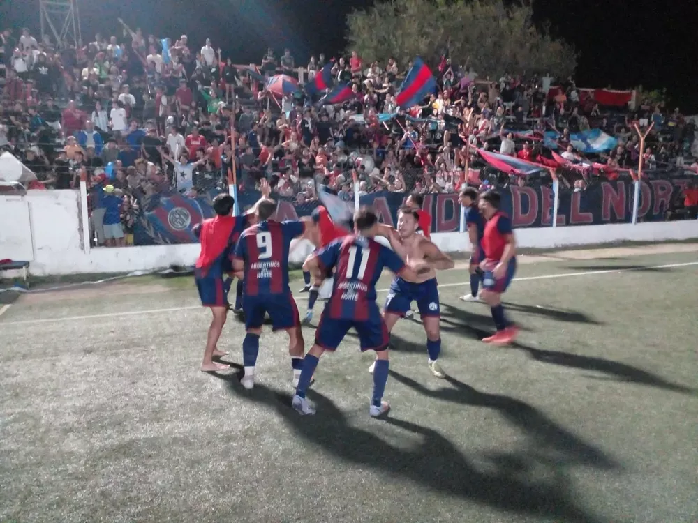 CLASICO festejo Norte