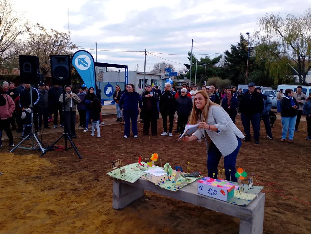 inauguración plaza la rivera (1)