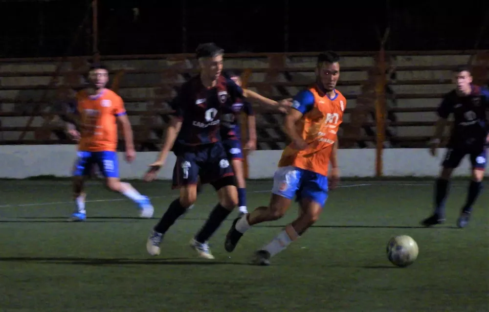 clásico juego maiolino noche