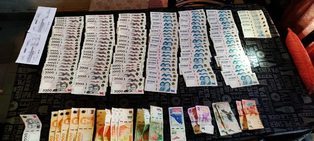 estafadores plata
