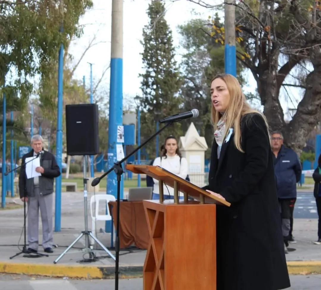 acto 25 discurso MES
