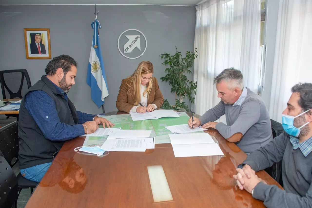 parque Industrial firma Maida