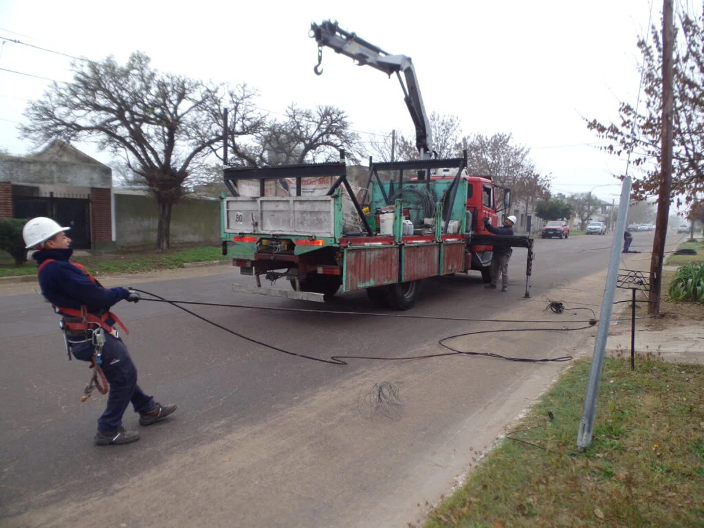 CABLES-TELEFONICA-5-1024x768