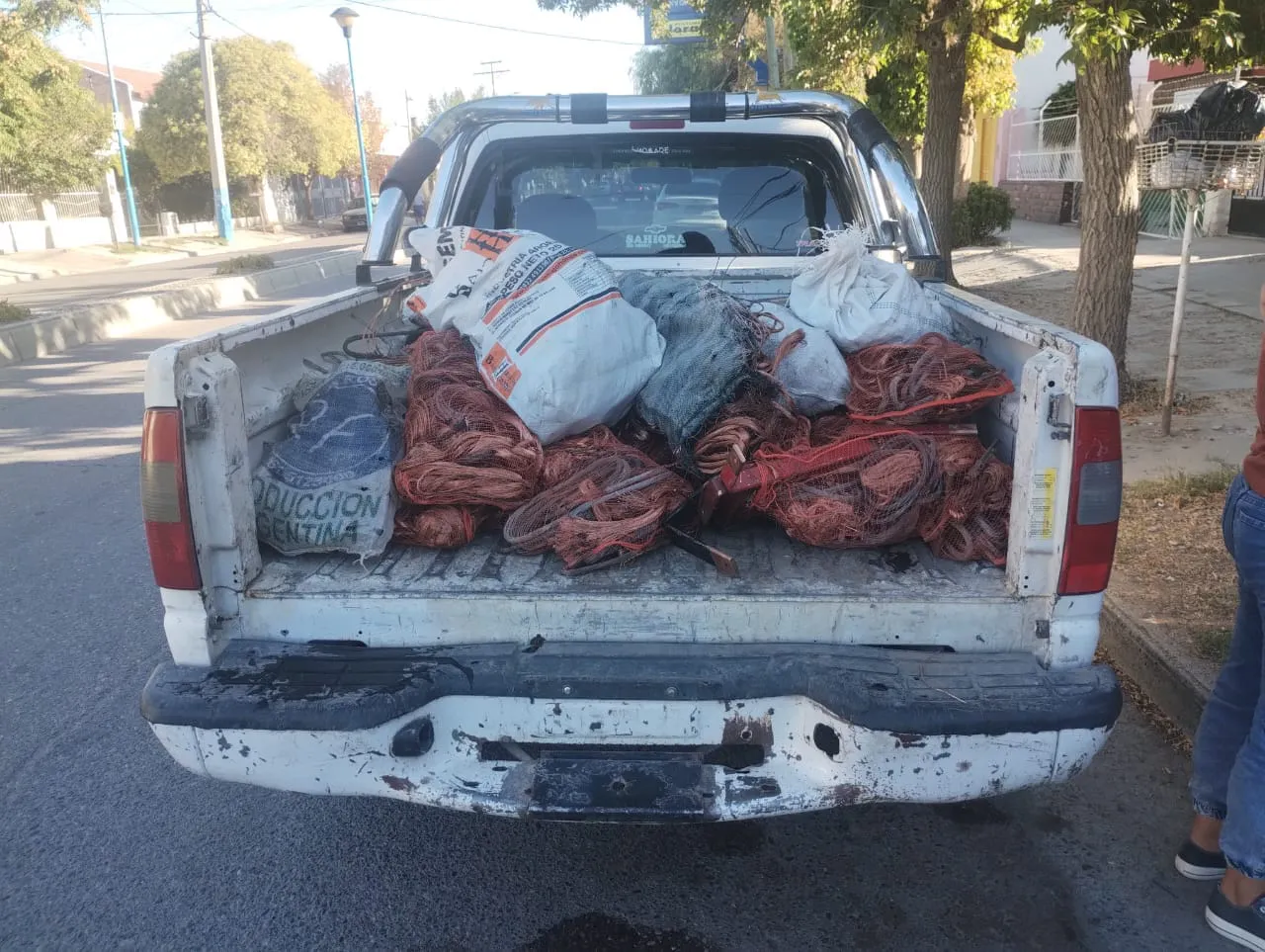 robacables camioneta