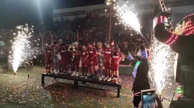 Lanús campeón2