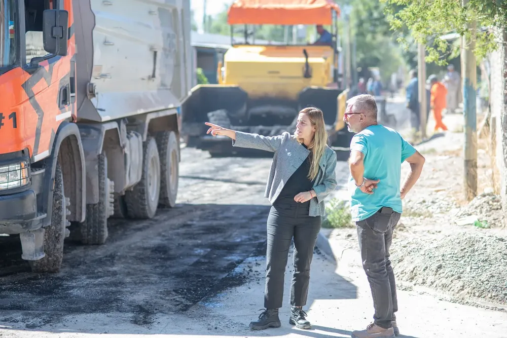 PAVIMENTO DE 21 CUADRAS EN ZONA NORTE2