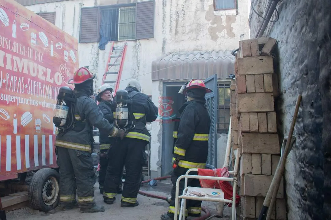 bomberos incendio 250 viv2