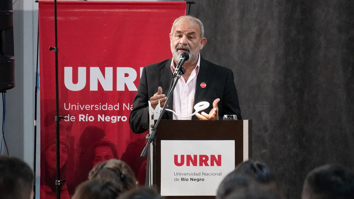 UNRN rector