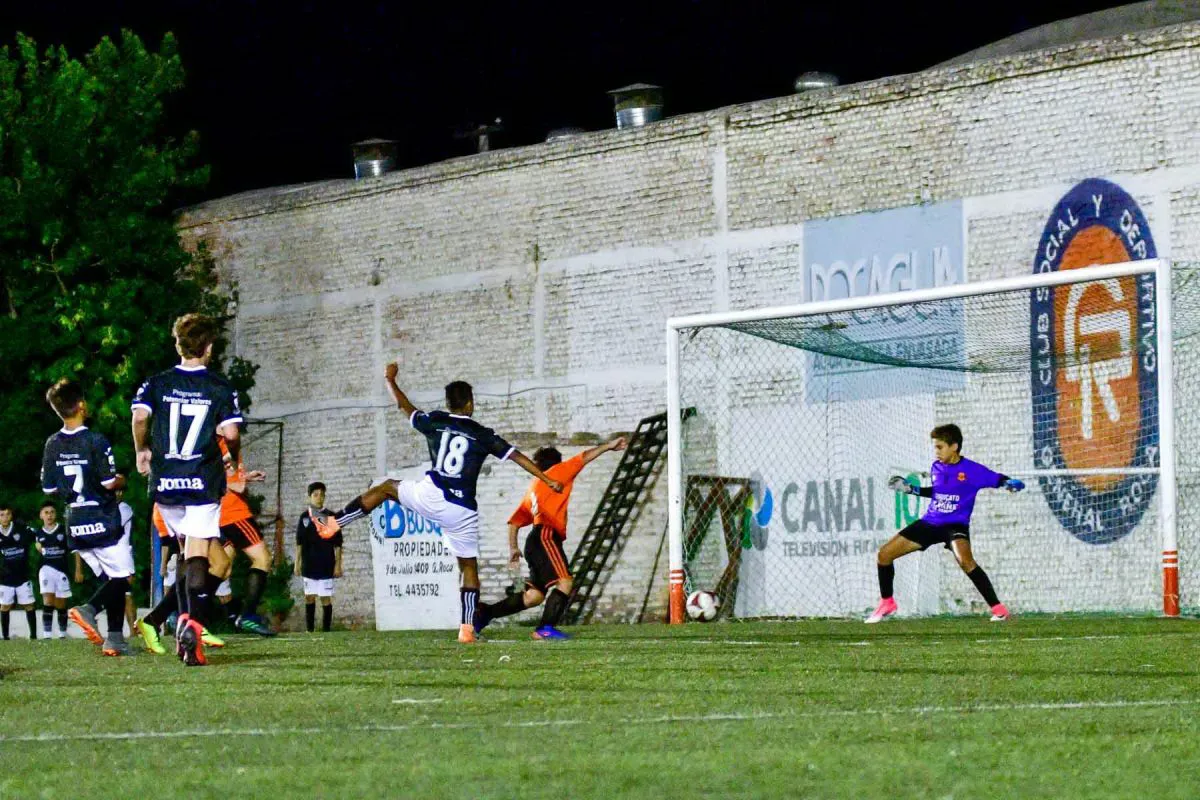Mundialito partido noche